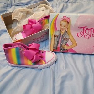Jojo siwa shoes size 1